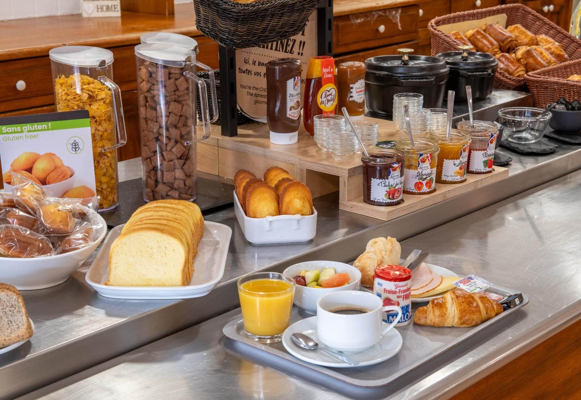 B&B Hotel Amiens Centre Cathedrale Екстериор снимка