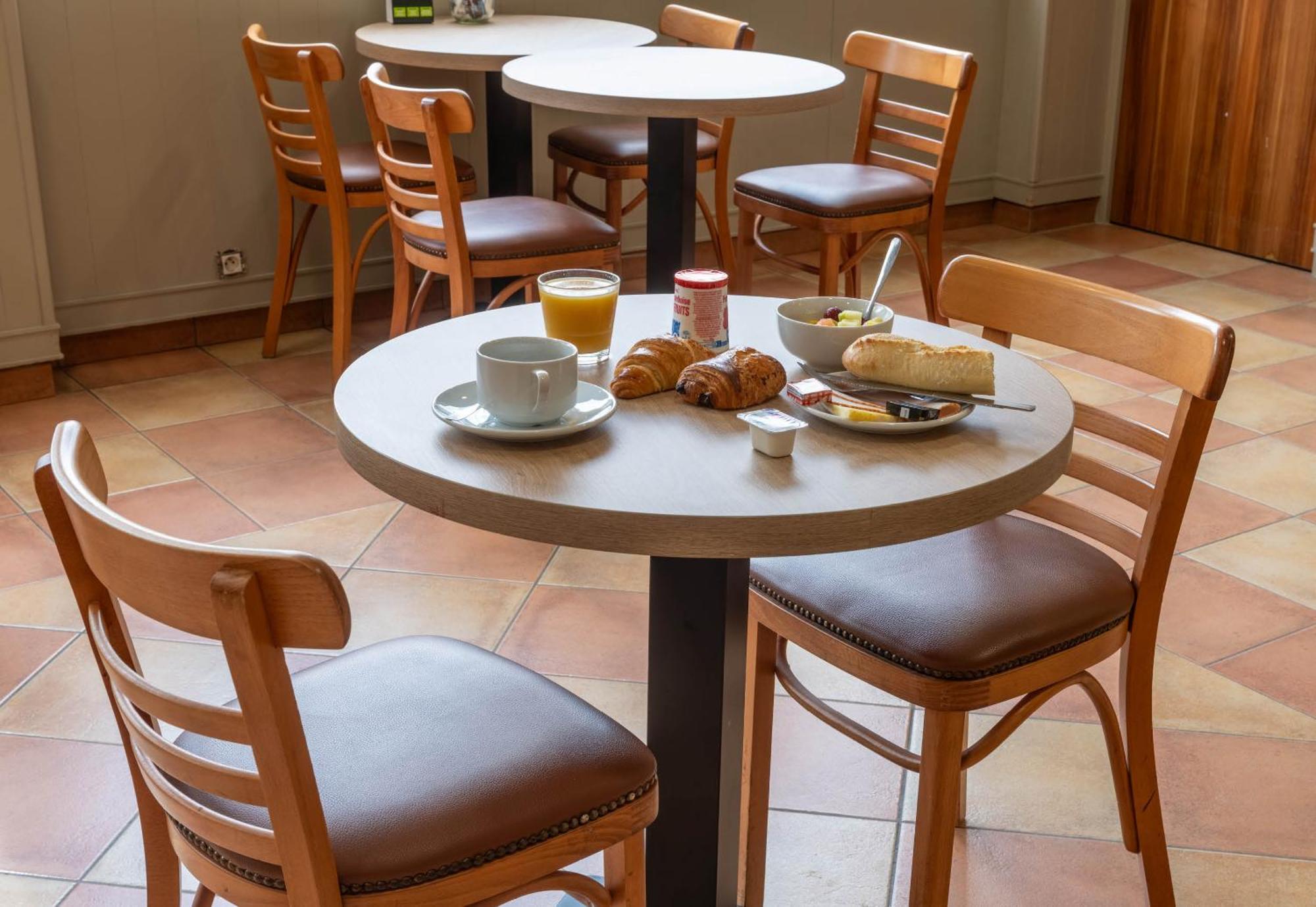 B&B Hotel Amiens Centre Cathedrale Екстериор снимка
